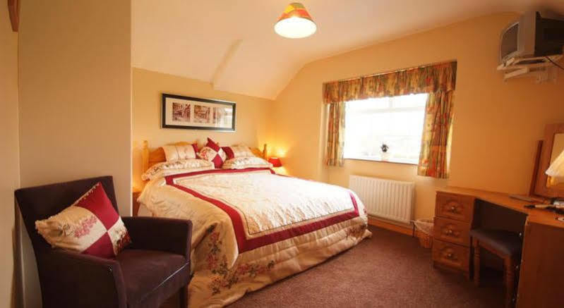 Ashbrook B&B Dunrine ภายนอก รูปภาพ